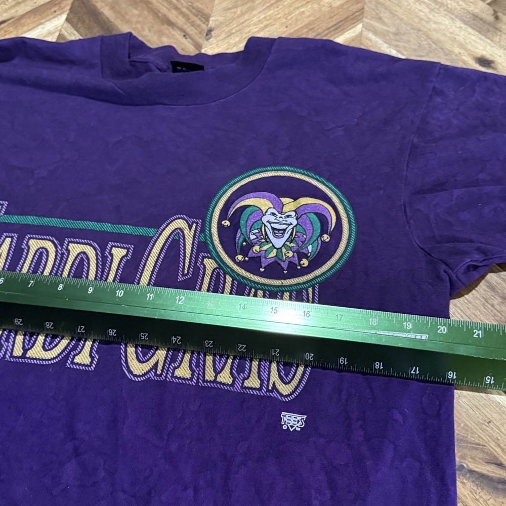 Vintage Shirt Single Stitch Tee Mardi Gras Graphic Jester USA Made Large - Picture 4 of 8